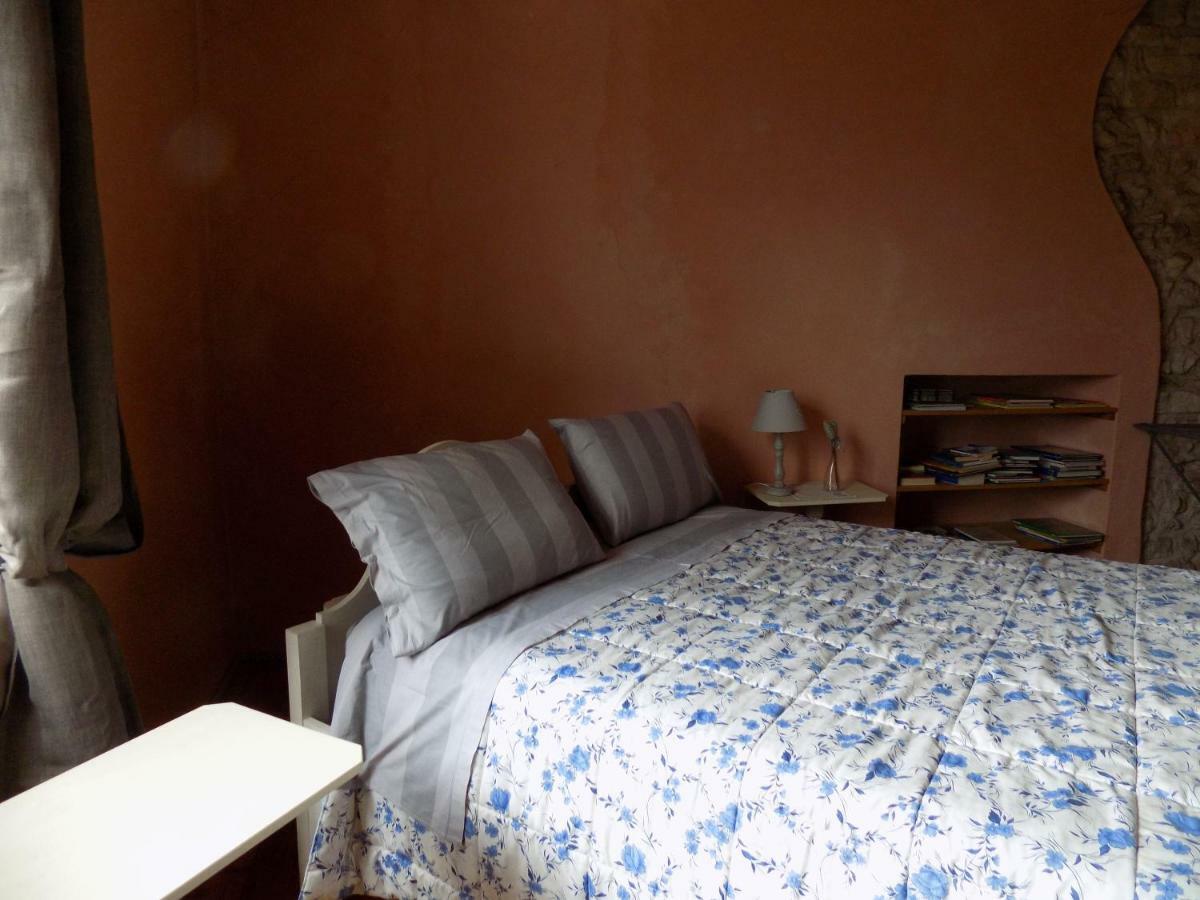 Bed and Breakfast Due Archi Сант'Амброджо-ді-Вальполічелла Номер фото